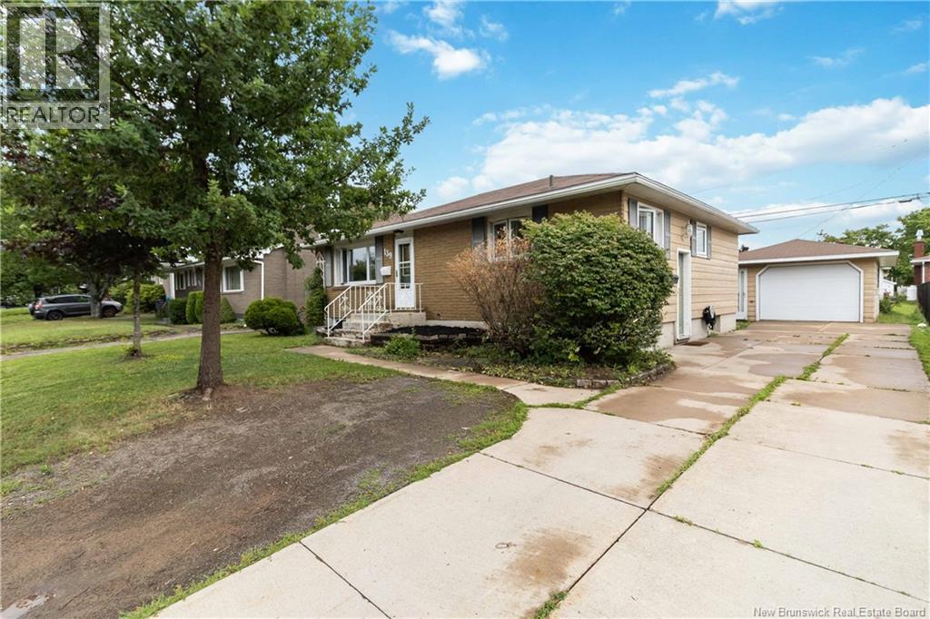 139 Ayer Avenue - 2