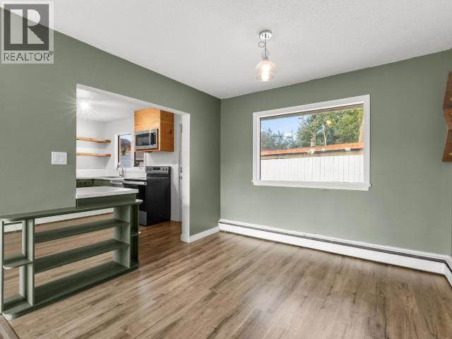 30 TAKHINI AVE - 7