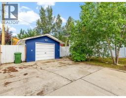 30 Takhini Ave, Whitehorse, YT Y1A3N6 Photo 24