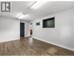 30 Takhini Ave, Whitehorse, YT Y1A3N6 Photo 21