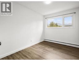 30 Takhini Ave, Whitehorse, YT Y1A3N6 Photo 16