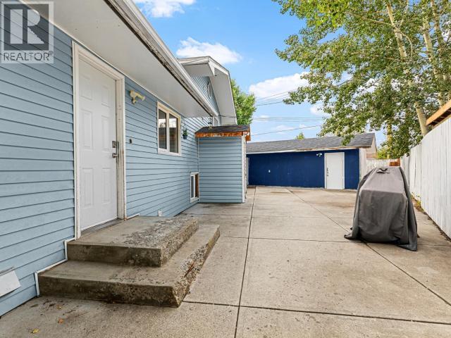 30 TAKHINI AVE - 22