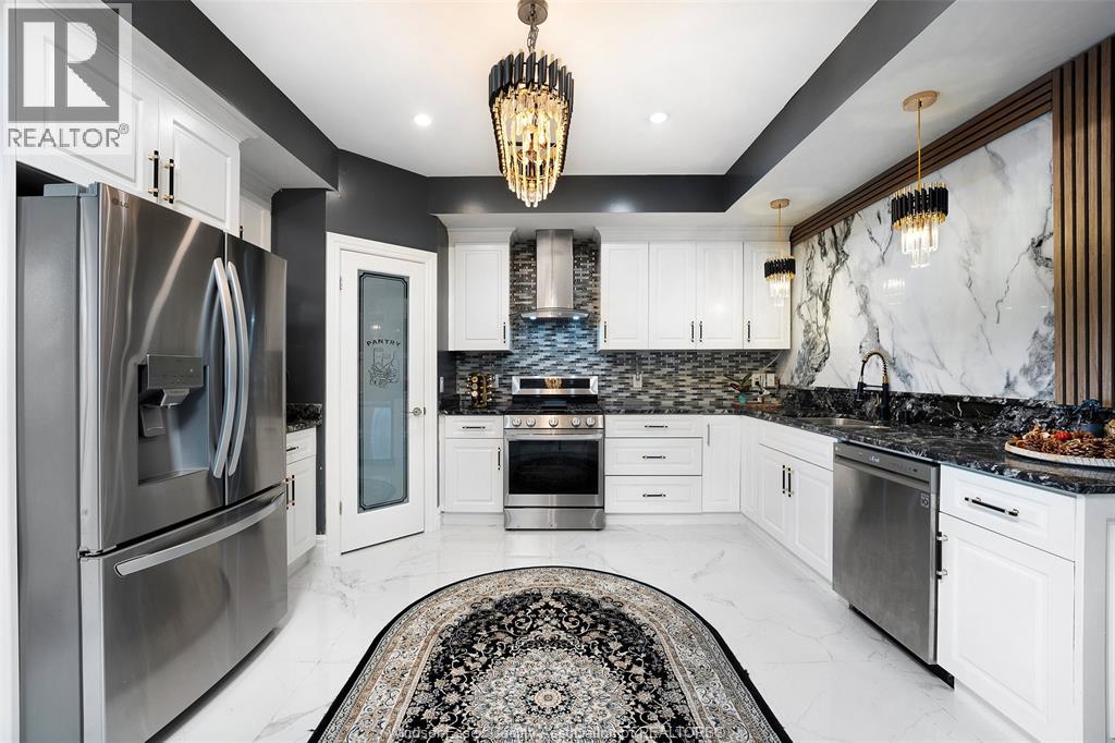 1309 CHAPPELL AVENUE - 13