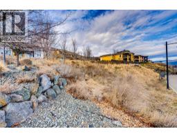 215 Harvest Court, Vernon, BC V1H1Z9 Photo 12