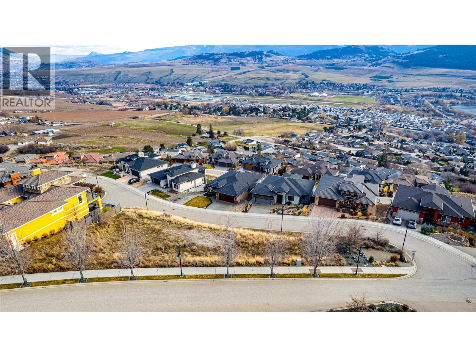  215 Harvest Court, Vernon