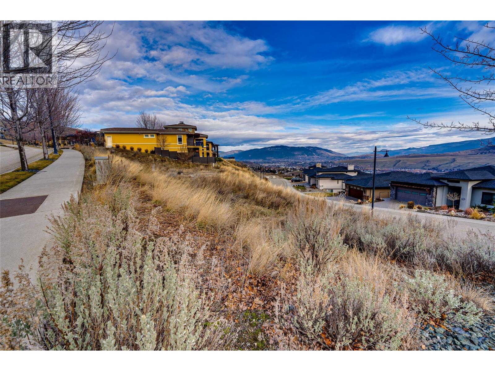  215 Harvest Court, Vernon