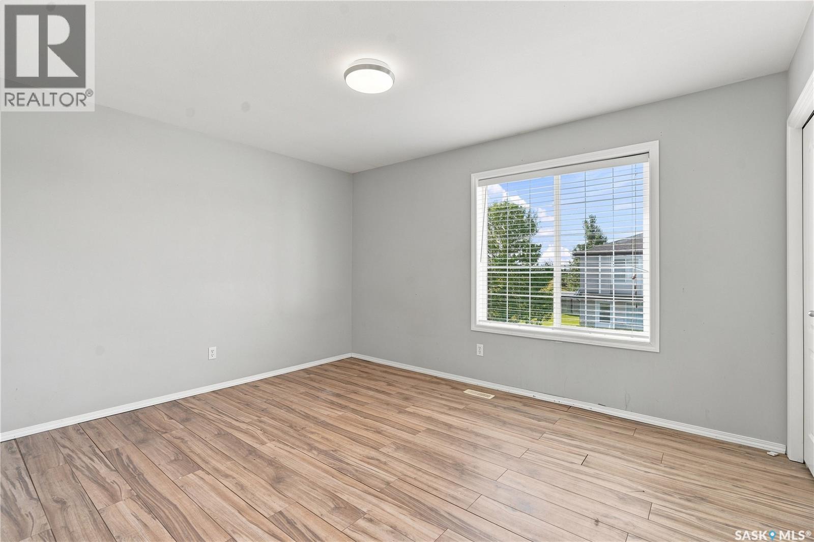 #106 663 BECKETT CRESCENT - Image 15