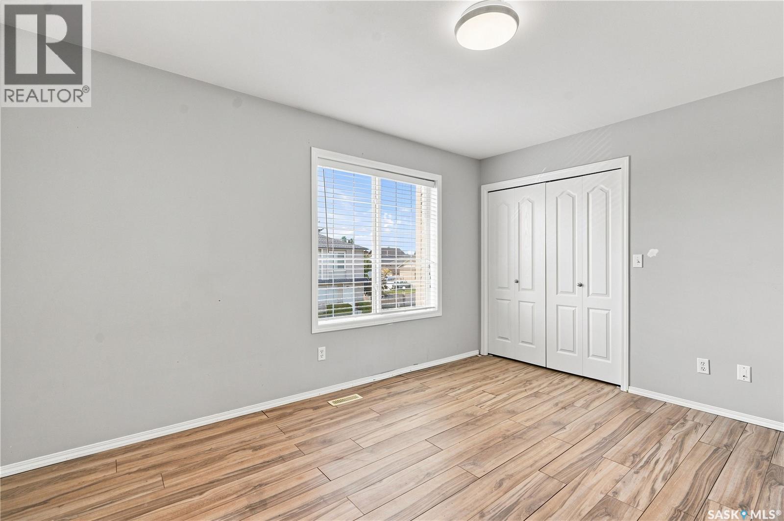 #106 663 BECKETT CRESCENT - Image 16