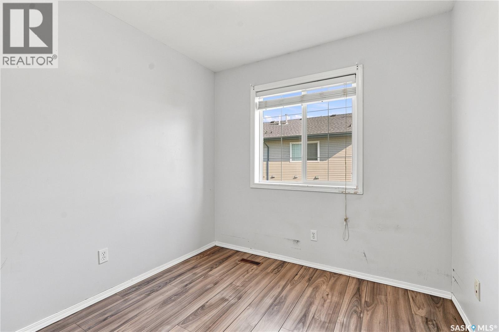 #106 663 BECKETT CRESCENT - Image 19