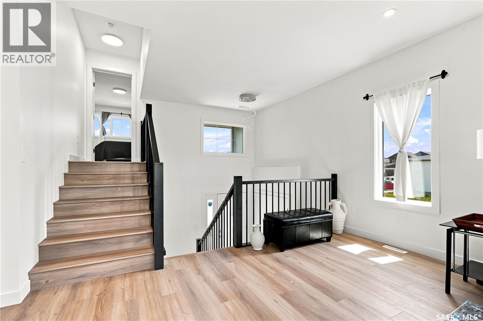 902 Bentley MANOR - Image 10