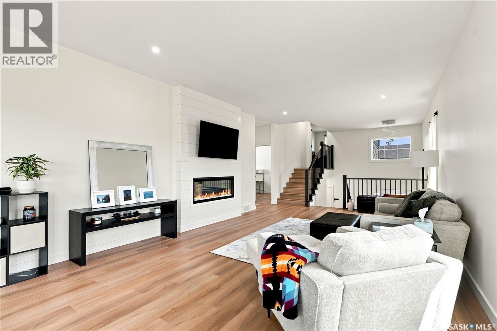 902 Bentley MANOR - Image 14