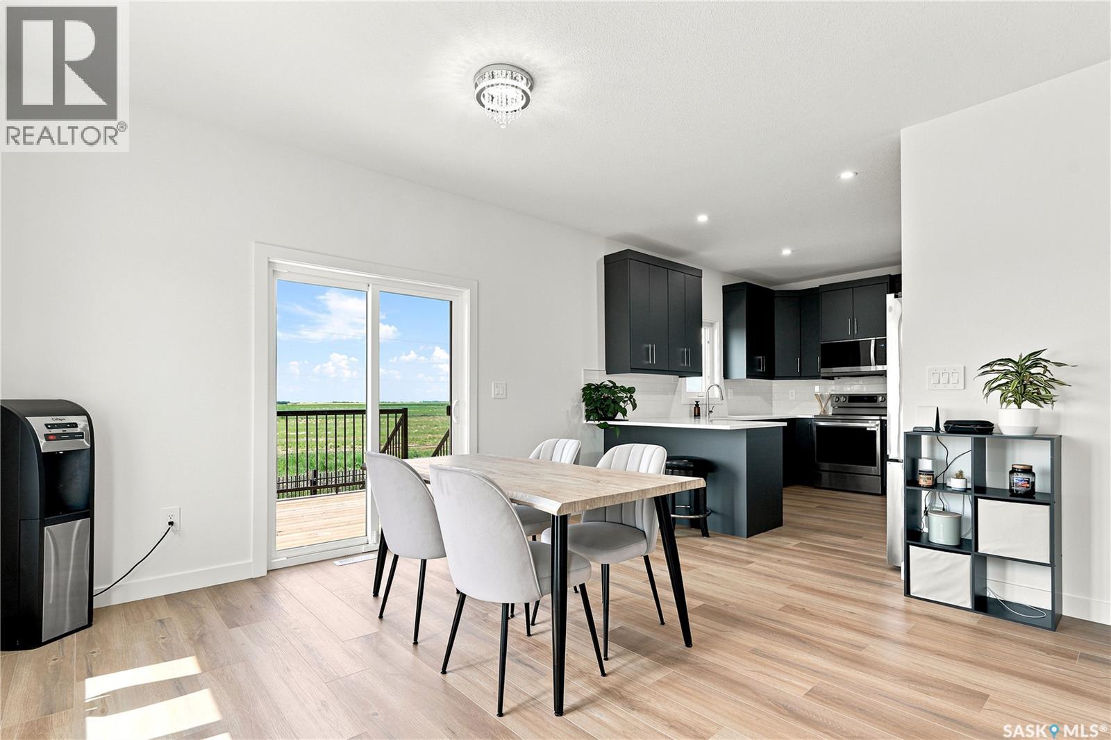 902 Bentley MANOR - Image 16