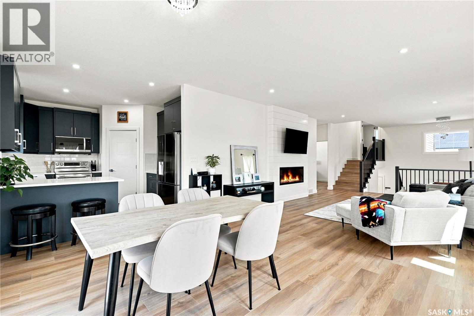 902 Bentley MANOR - Image 17