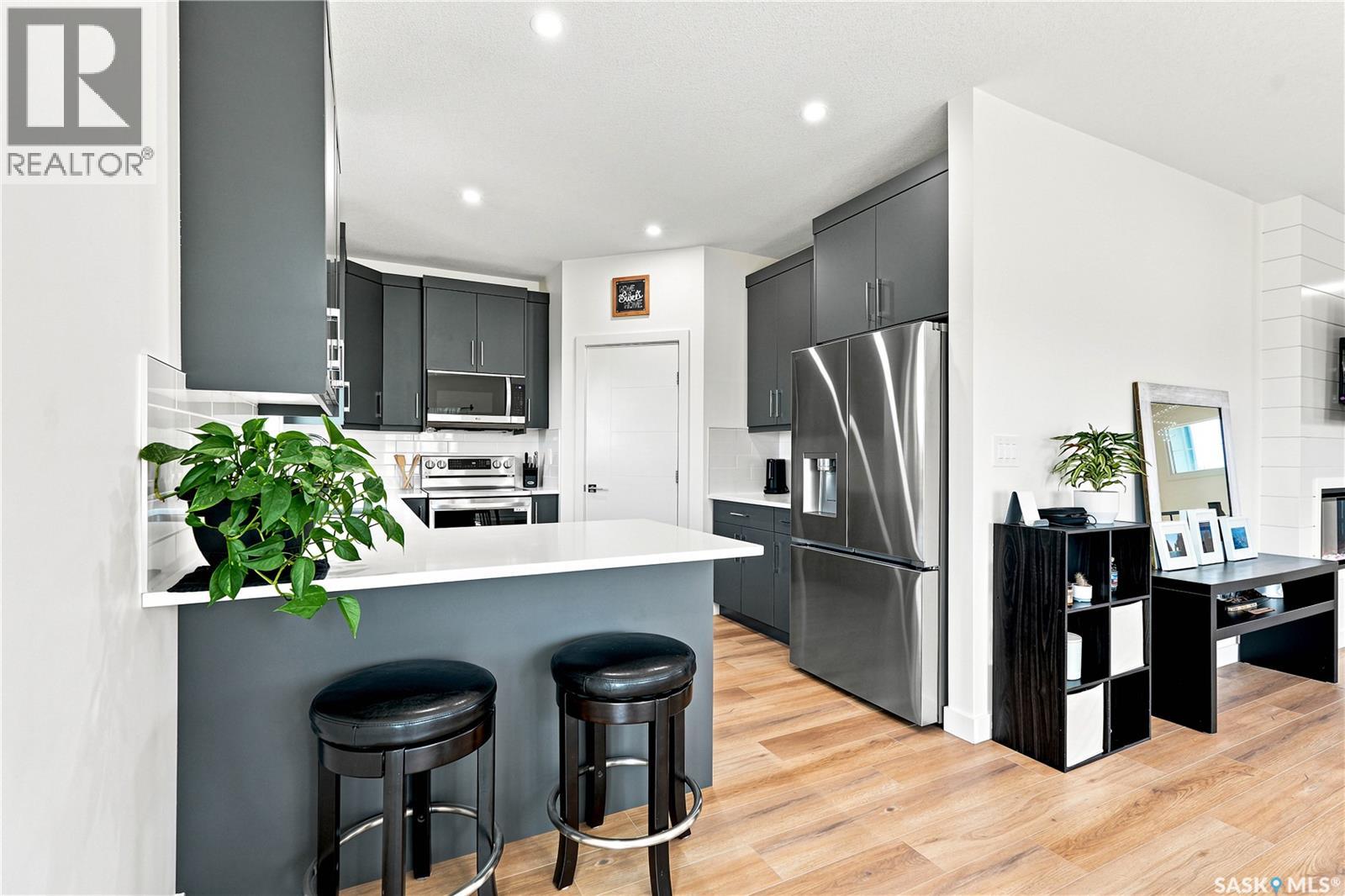 902 Bentley MANOR - Image 18