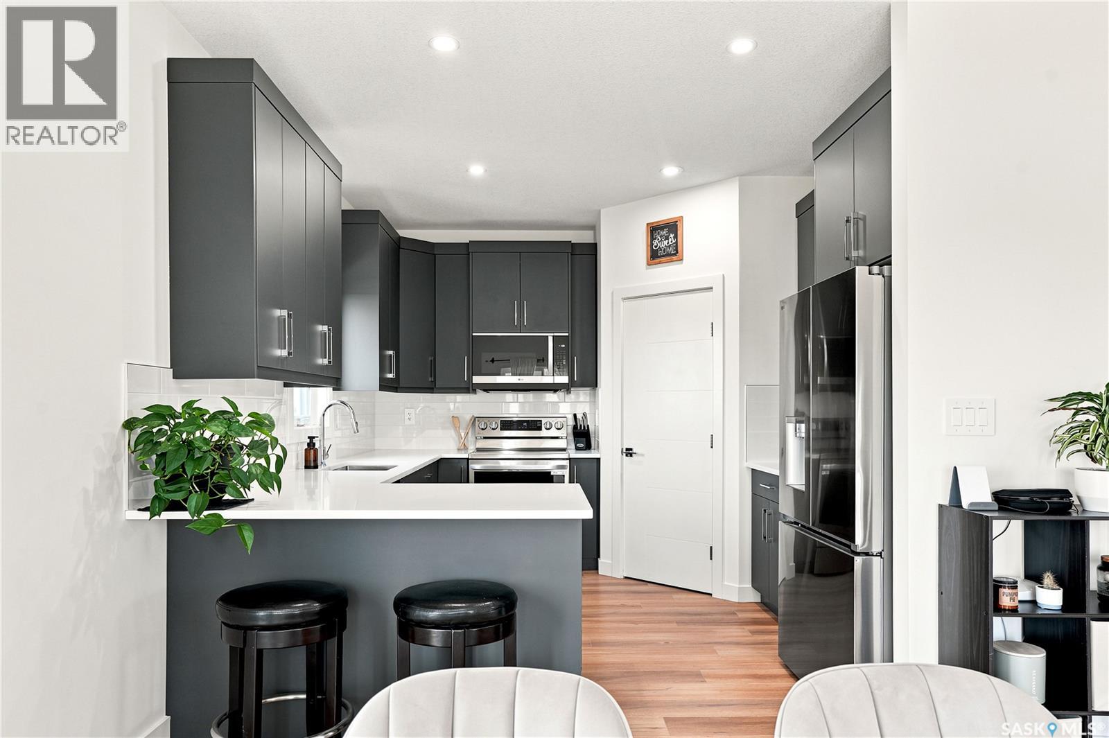 902 Bentley MANOR - Image 19