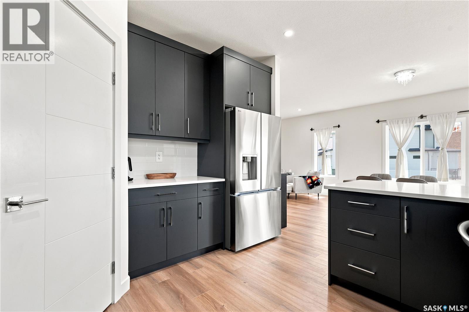 902 Bentley MANOR - Image 22