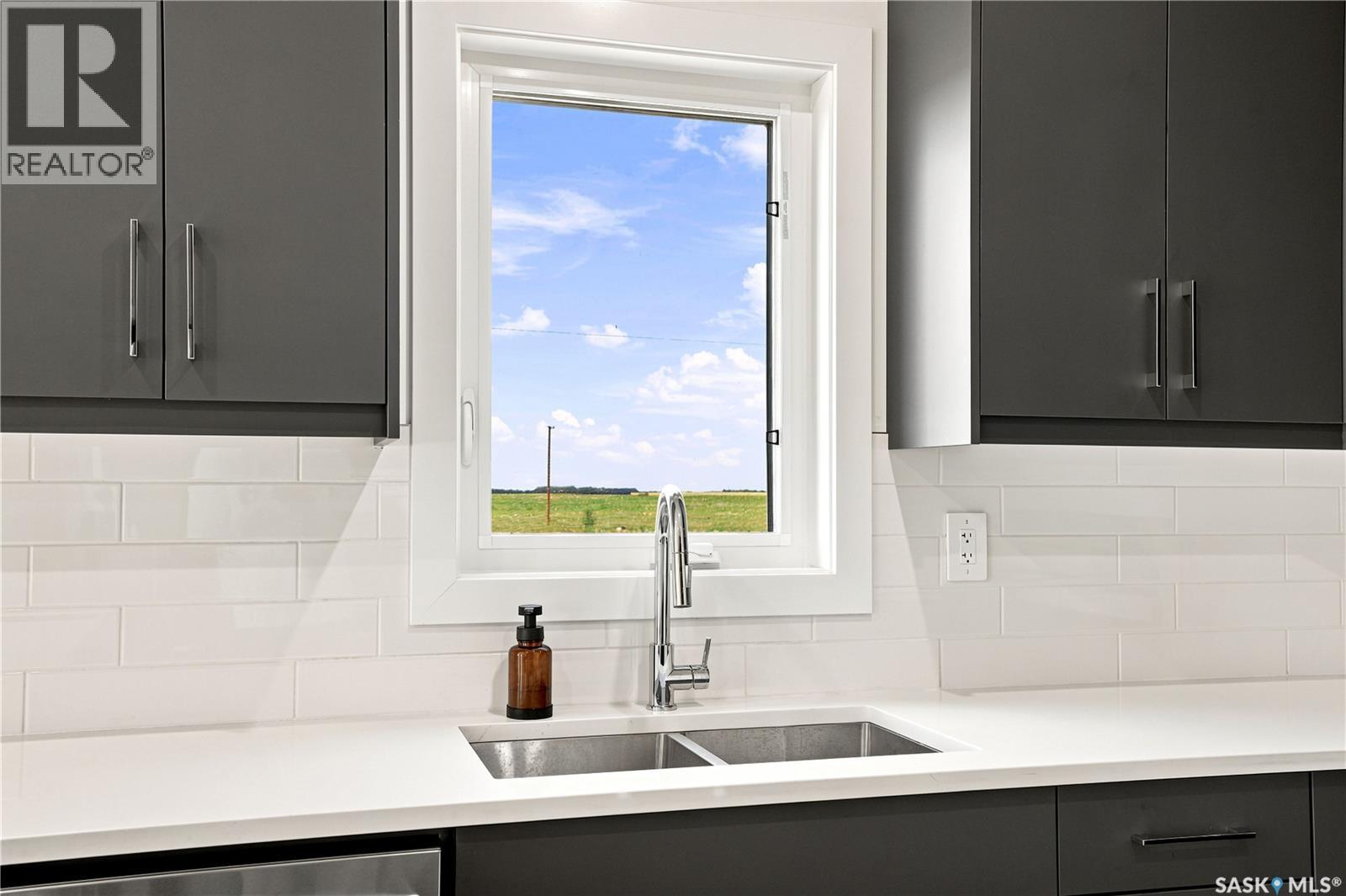 902 Bentley MANOR - Image 23