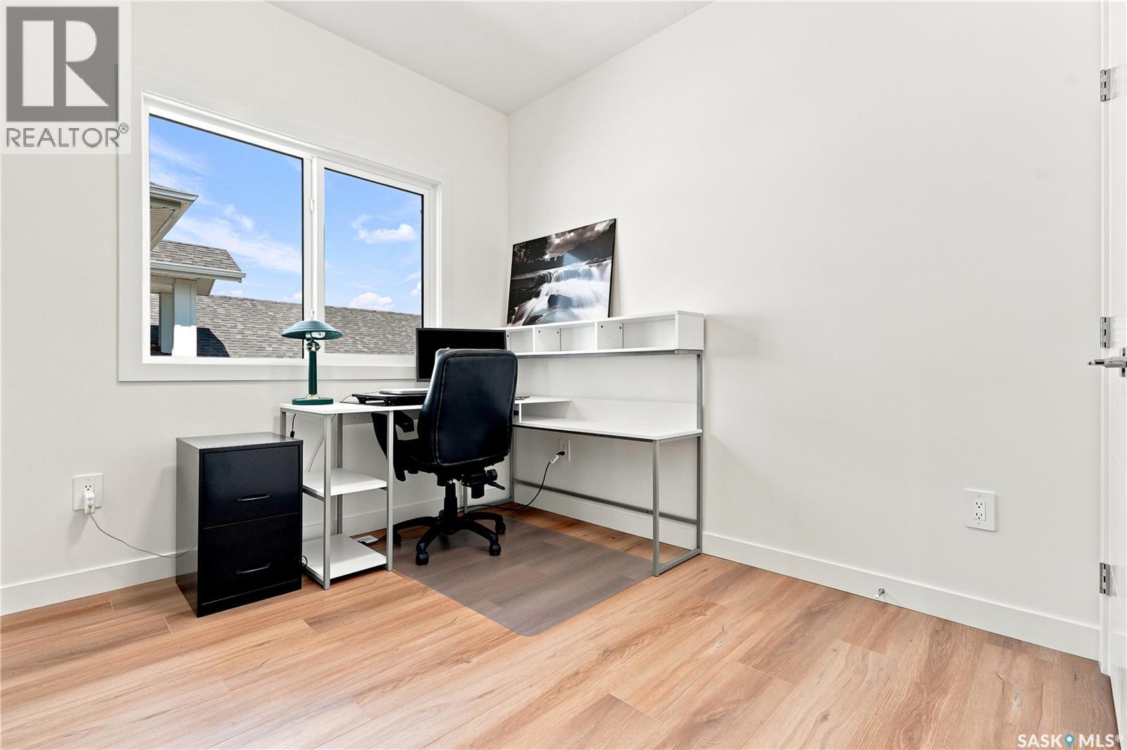 902 Bentley MANOR - Image 31