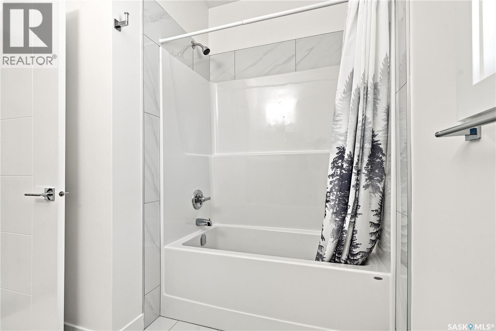 902 Bentley MANOR - Image 37