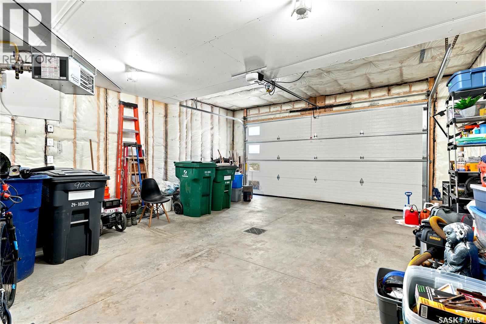 902 Bentley MANOR - Image 58