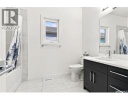 902 Bentley Manor, Saskatoon, SK S7L6P4 Photo 36