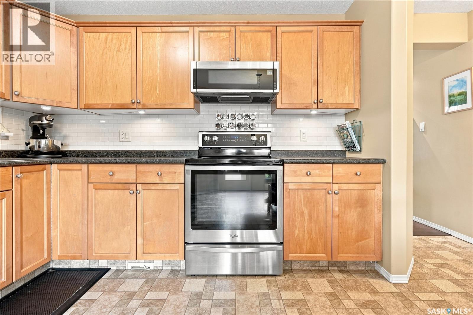 1030 ORCHID WAY N - 13