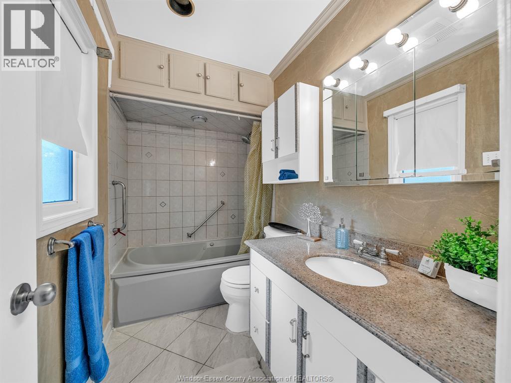 2187 GIRARDOT - 20