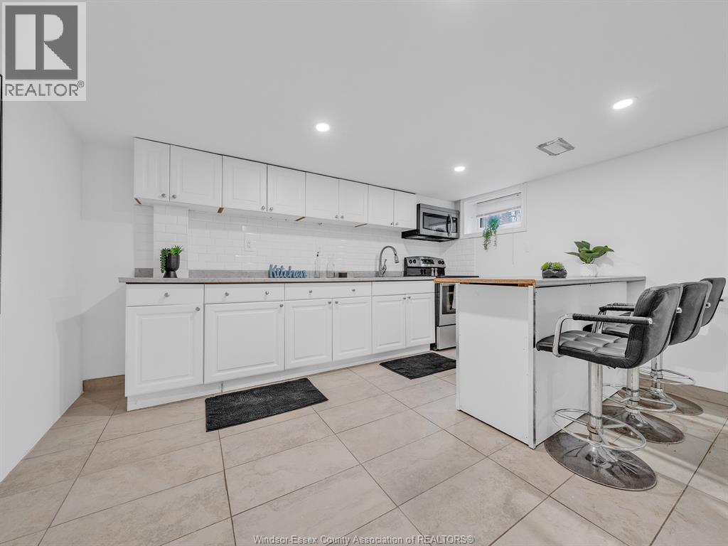 2187 GIRARDOT - Image 32