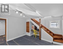 15 Main Road thumbnail 37