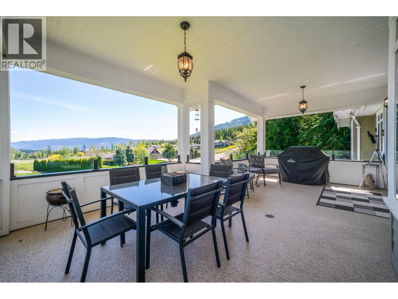 1446 Huckleberry Drive - 33