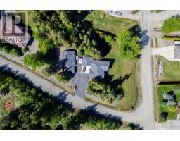 1446 Huckleberry Drive, Sorrento, BC V0E2W2 Photo 94