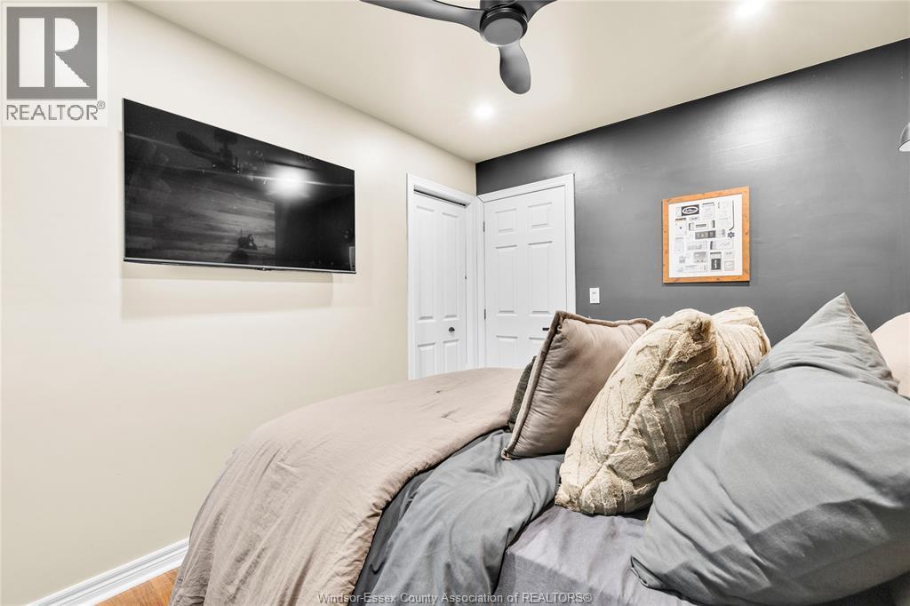 112 FAY COURT - 17