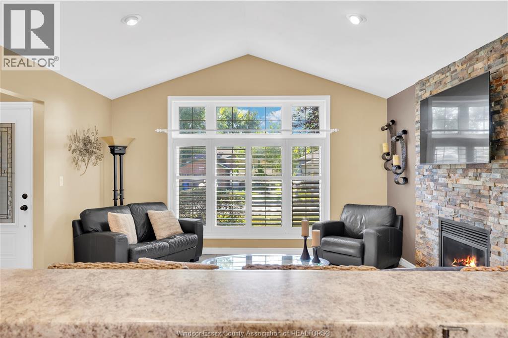 112 FAY COURT - Image 7