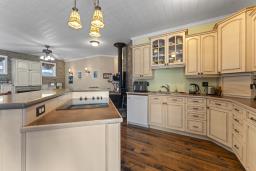 607 Lakeshore Drive, Cold Lake, AB T9M1B1 Photo 46