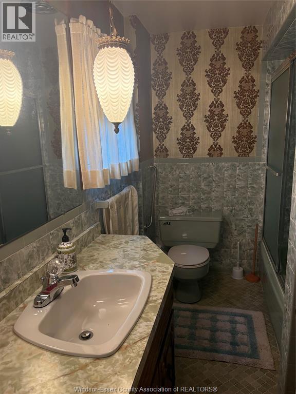 865 ERIE STREET - 21