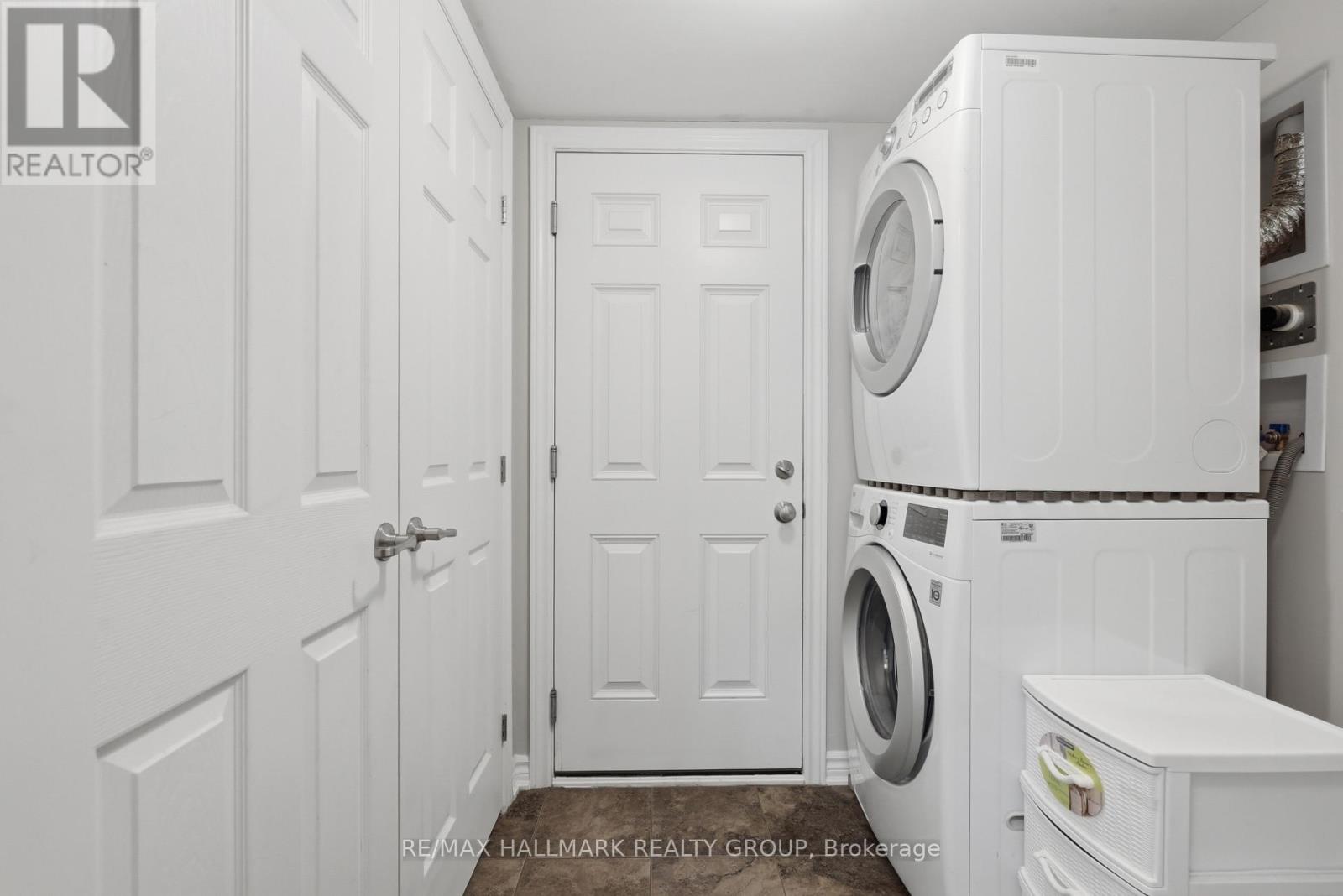 588 FOXLIGHT CIRCLE - Image 29