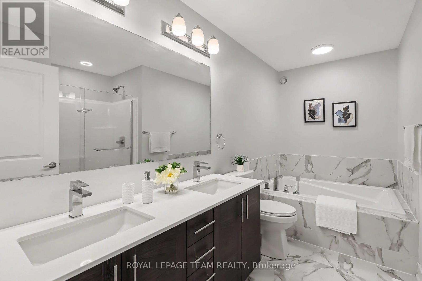 590 TRIANGLE STREET - 25