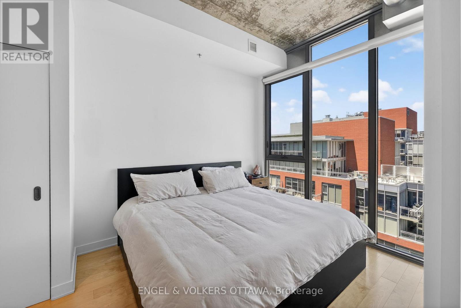 #935 340 MCLEOD STREET - Image 18