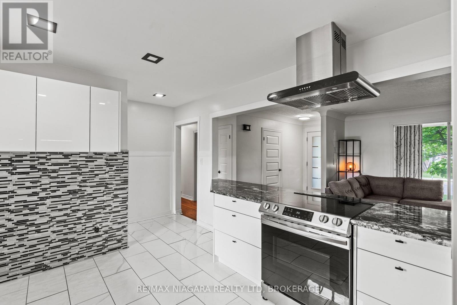 67 MAPLE PARK DRIVE - Image 13