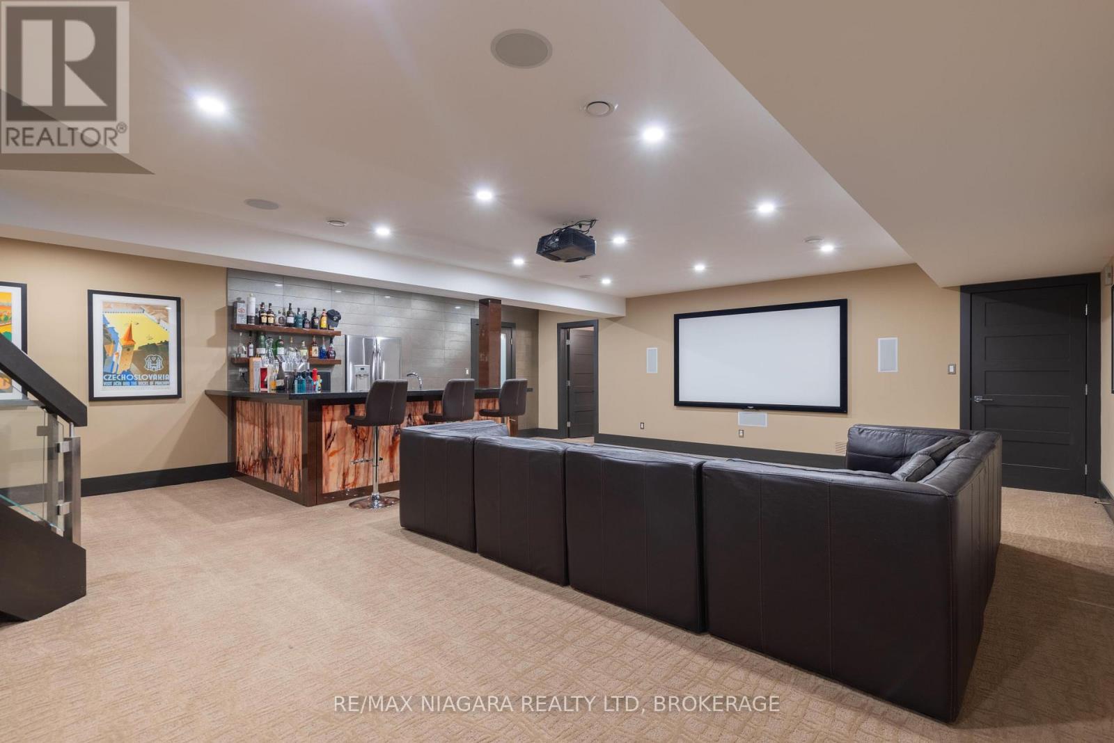 362 NIAGARA BOULEVARD - Image 37