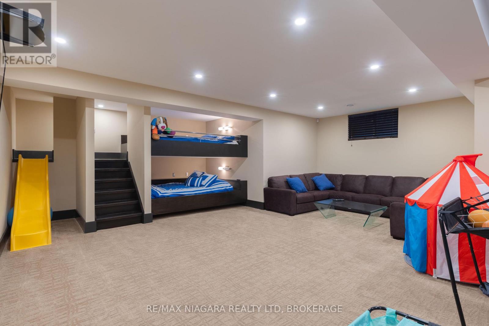 362 NIAGARA BOULEVARD - Image 39