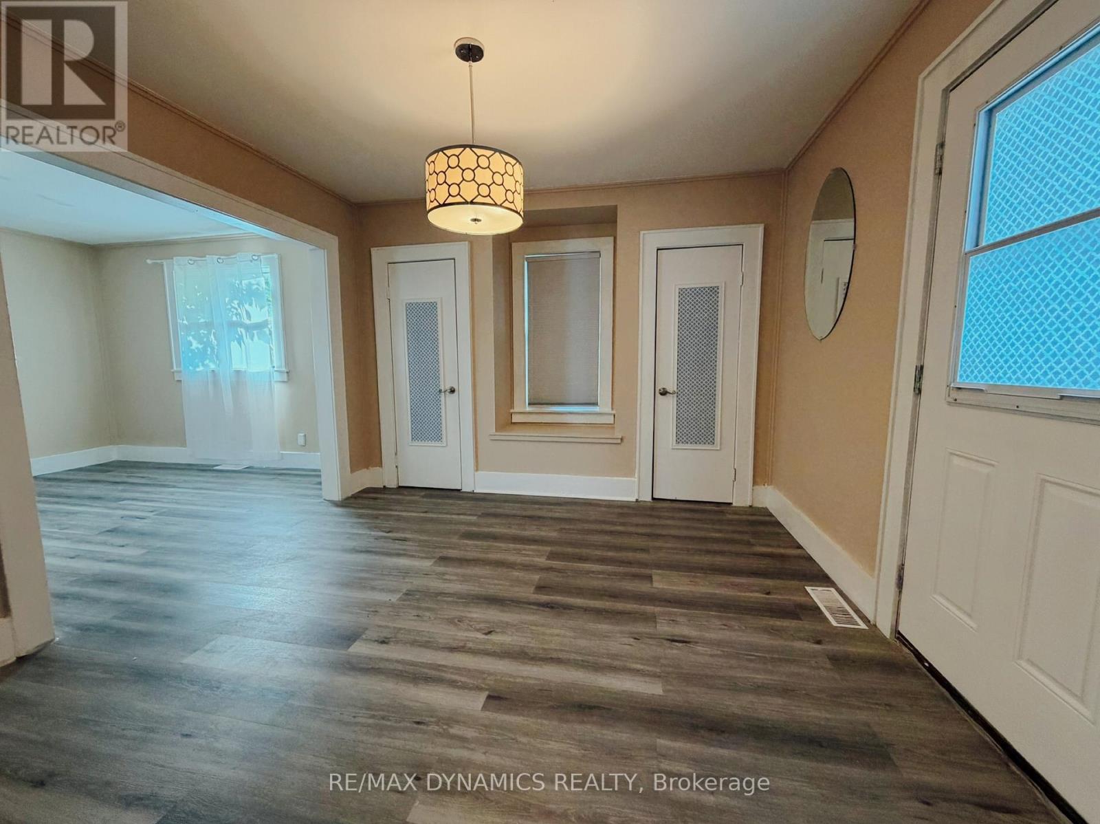 342 BROCK STREET - Image 9