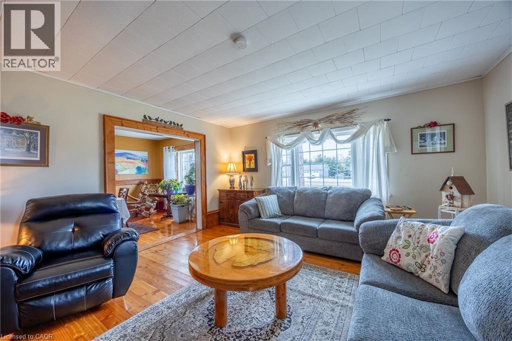 2 MILNE Street - 6