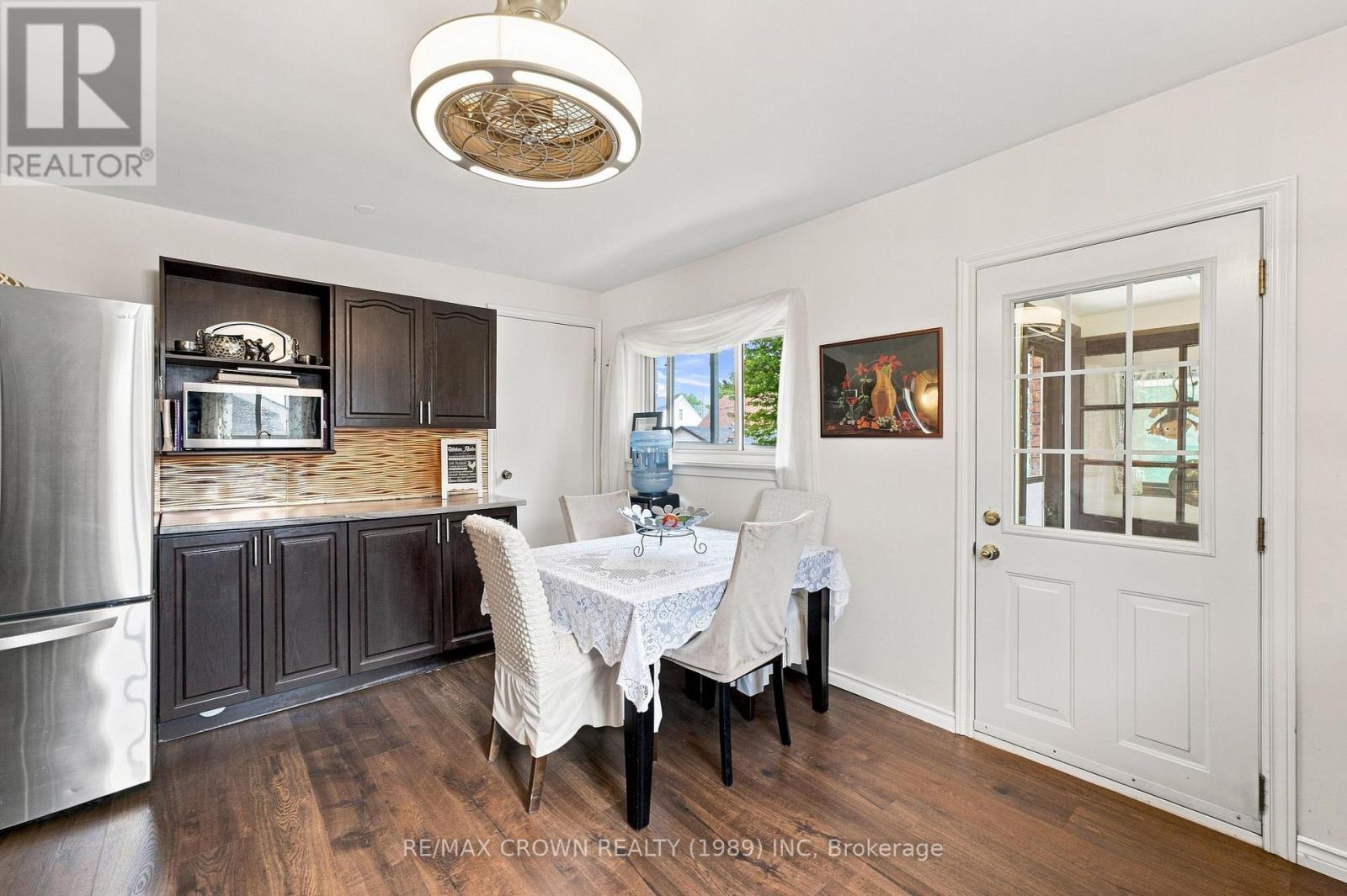 262 LEE AVENUE - 9