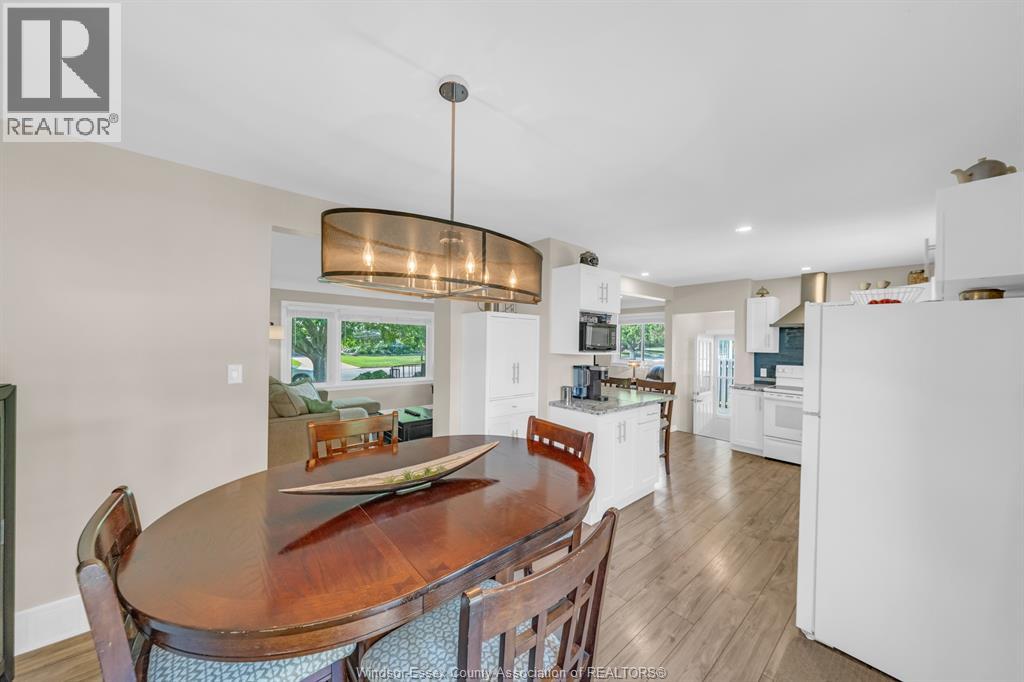 22 DANFORTH - Image 12