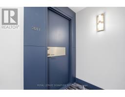 2011 - 18 Yonge Street, Toronto, ON M5E1Z8 Photo 7