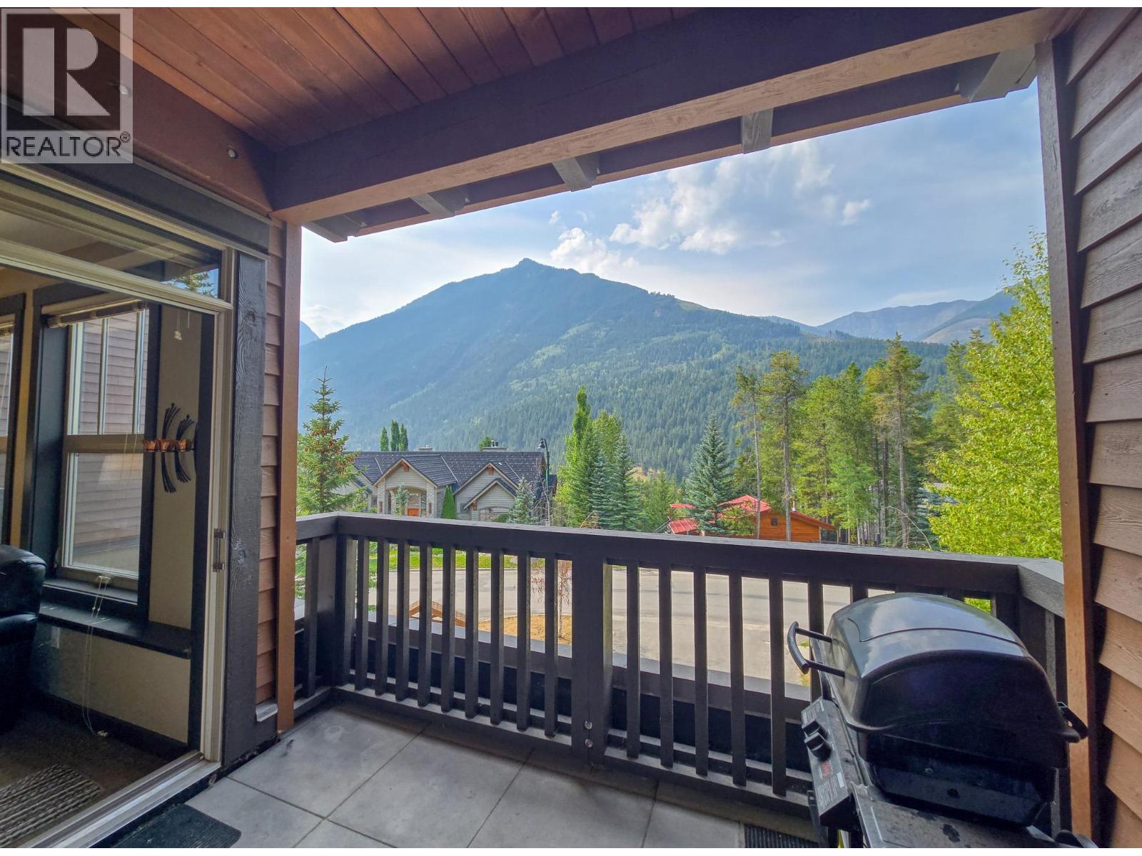 #104 2064 Summit Drive - Image 33