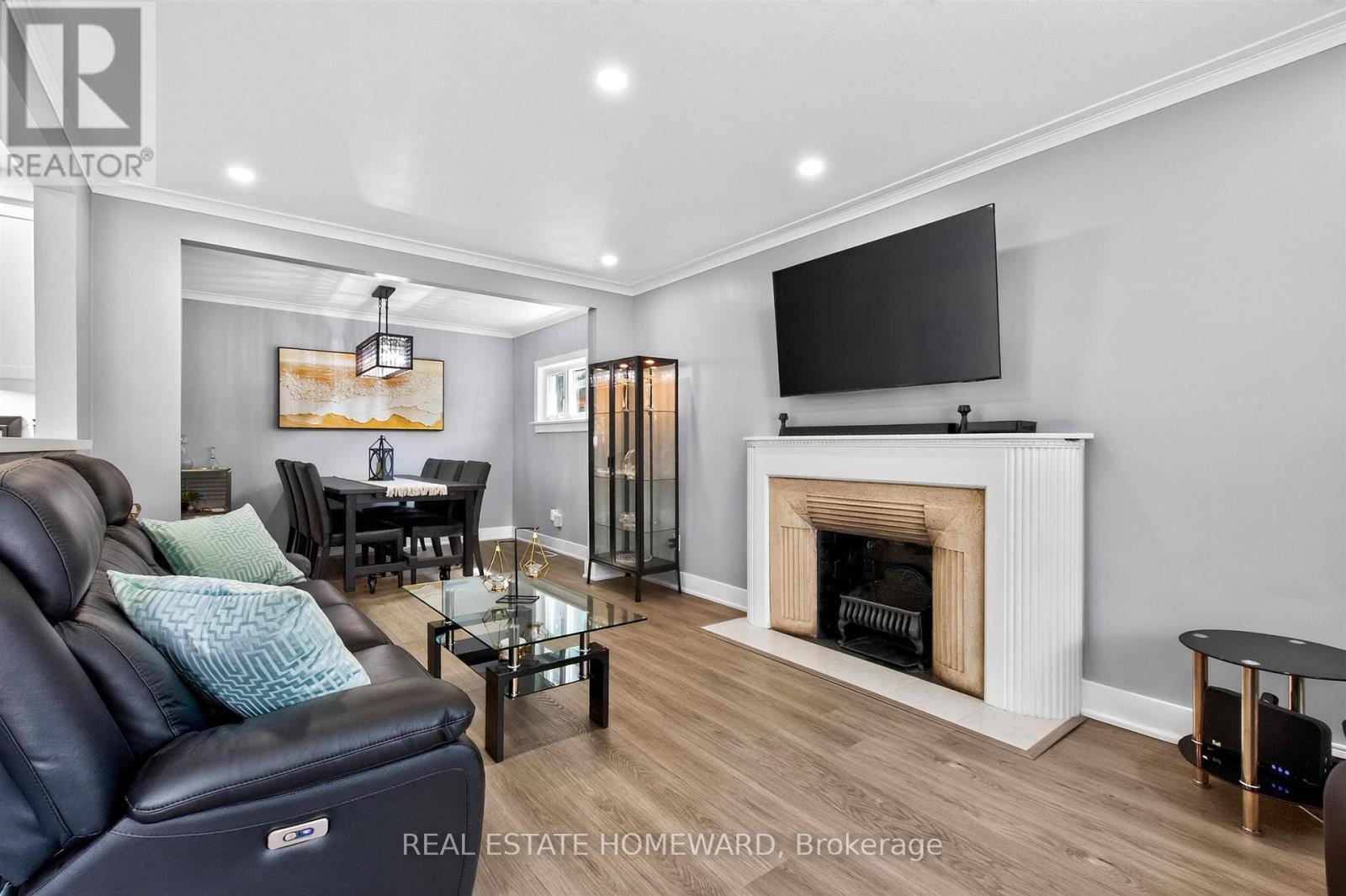 413 O'CONNOR DRIVE - 3
