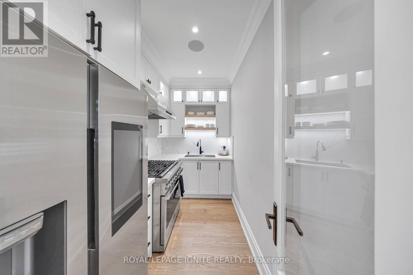 2342 HESKA ROAD - 13