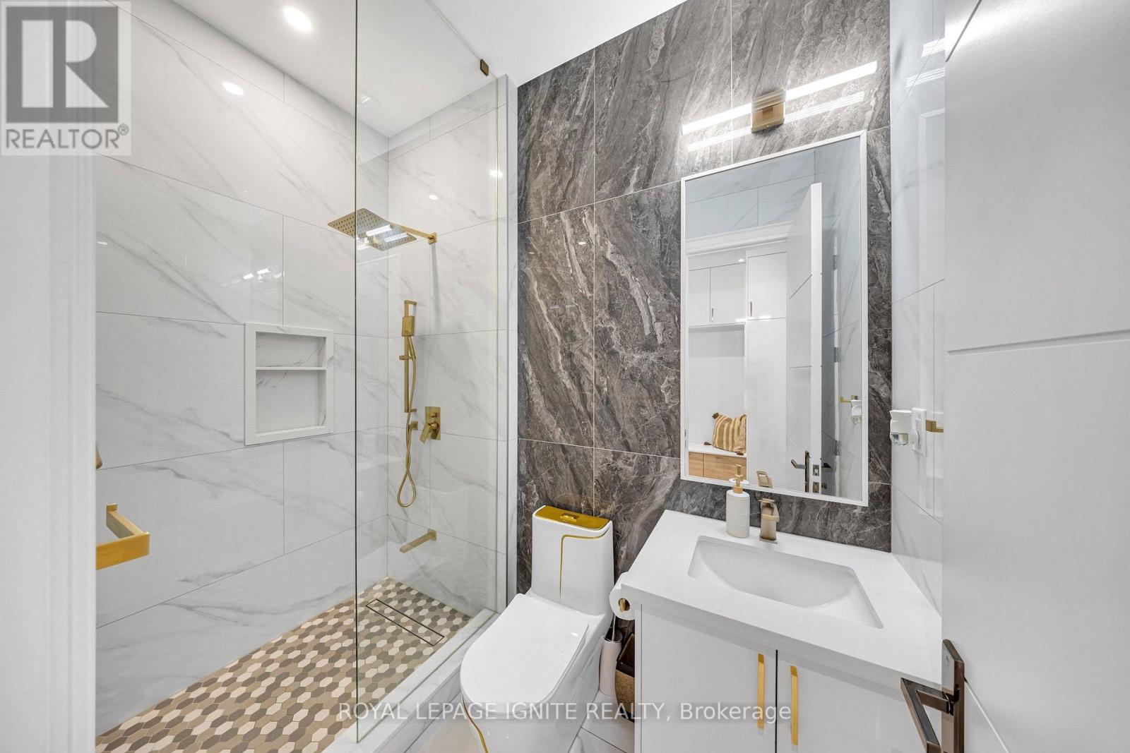 2342 HESKA ROAD - 20